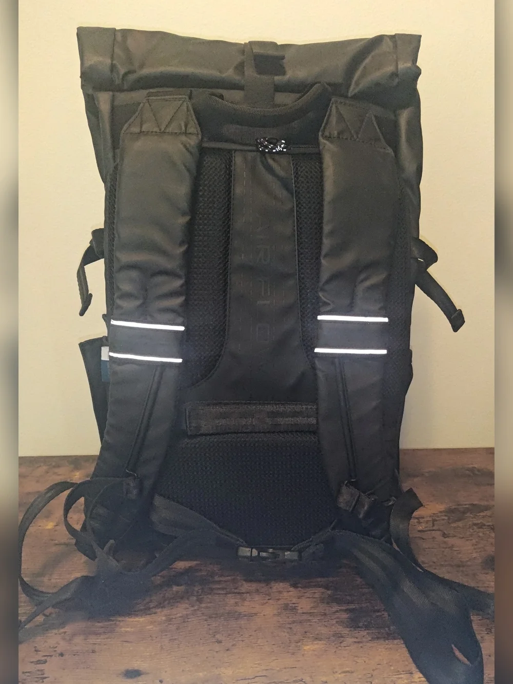 DNA 16 DSLR Backpack Black (Tenba)